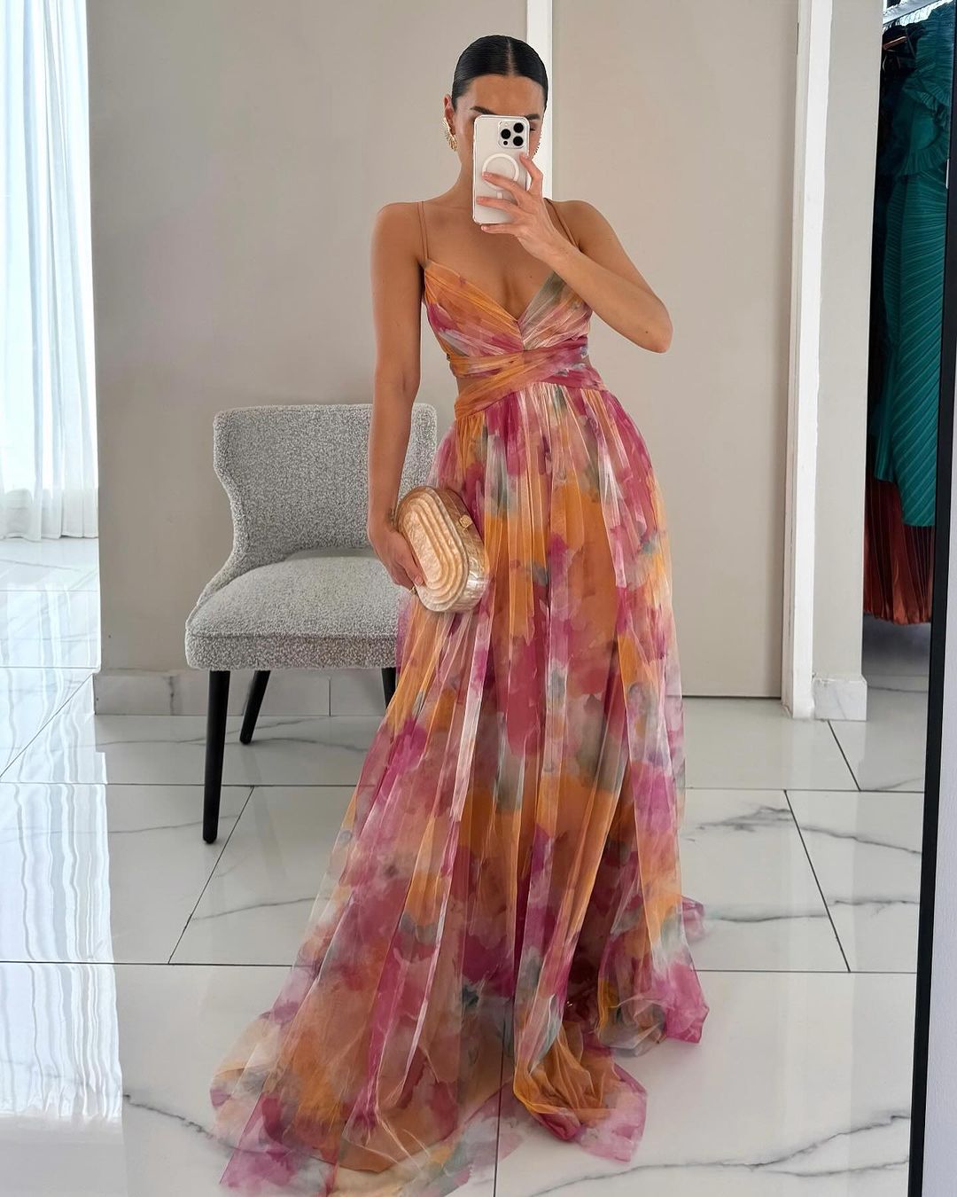 Donita- Elegante abito lungo con allacciatura e stampa