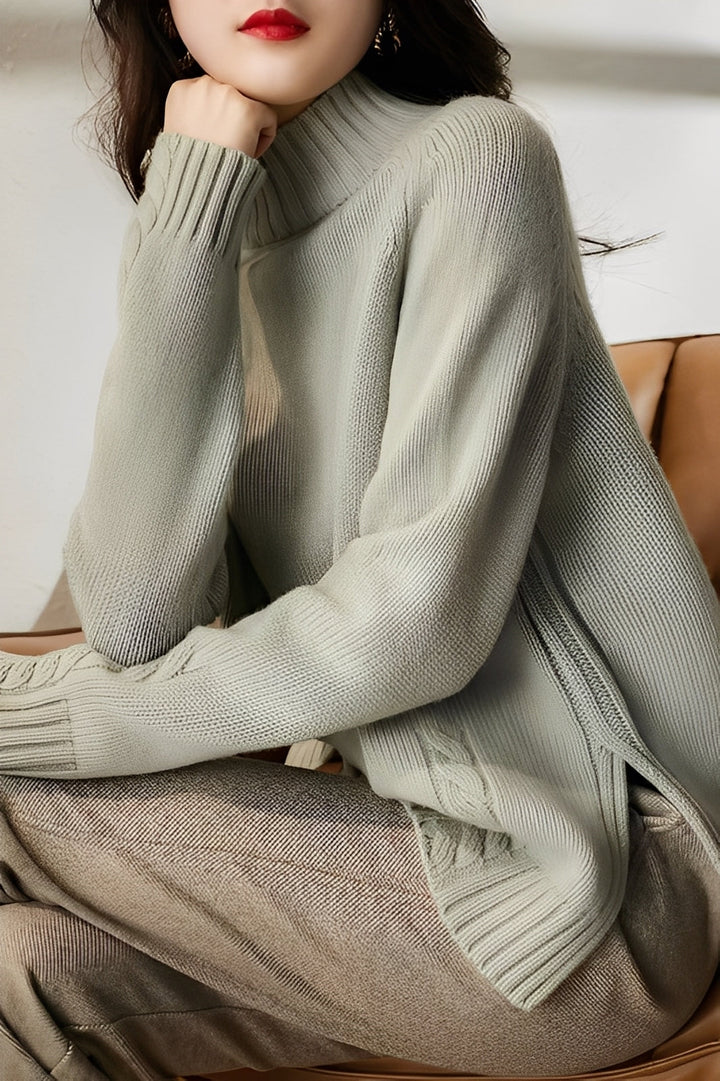 Karolyn - Semplice maglione aderente per donne