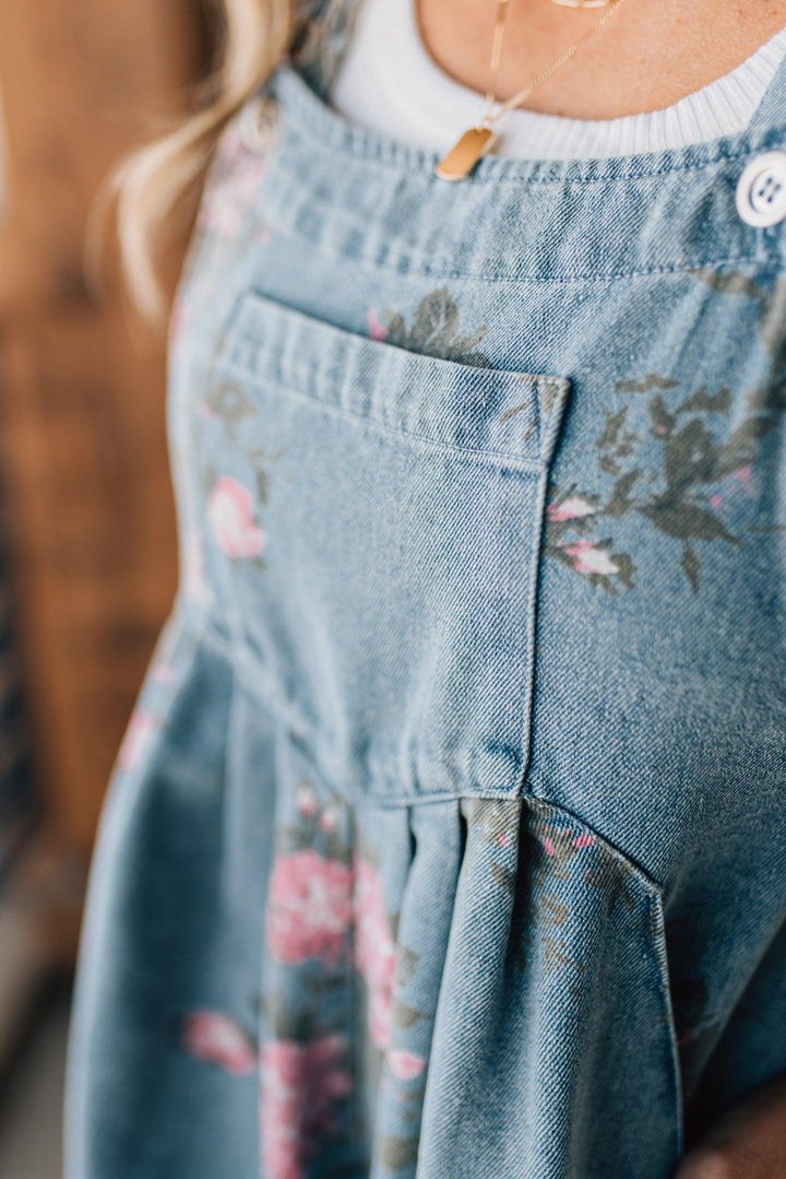 Lucinda | Salopette Corta in Denim a Fiori