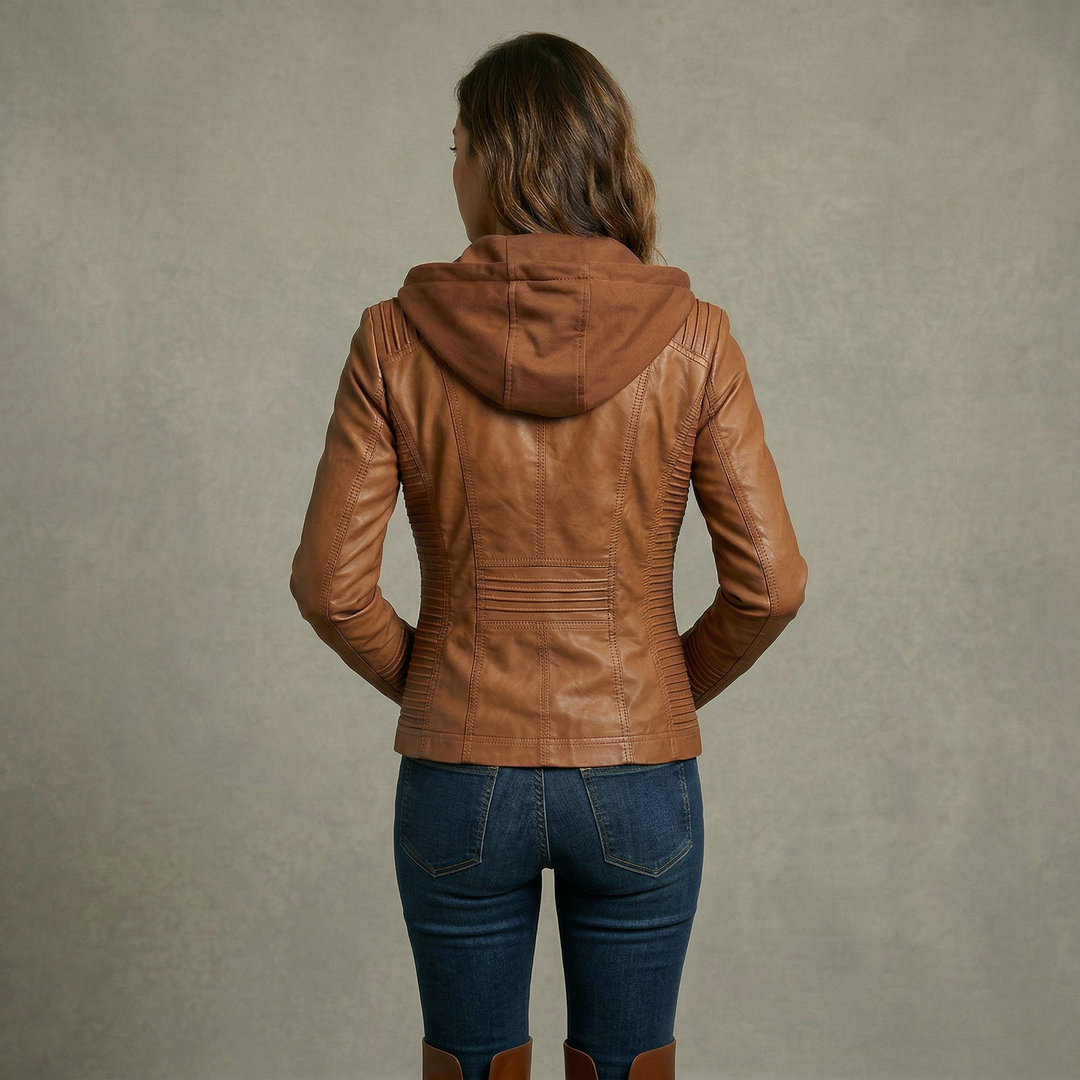 Clara | Giacca Sagomata in Ecopelle