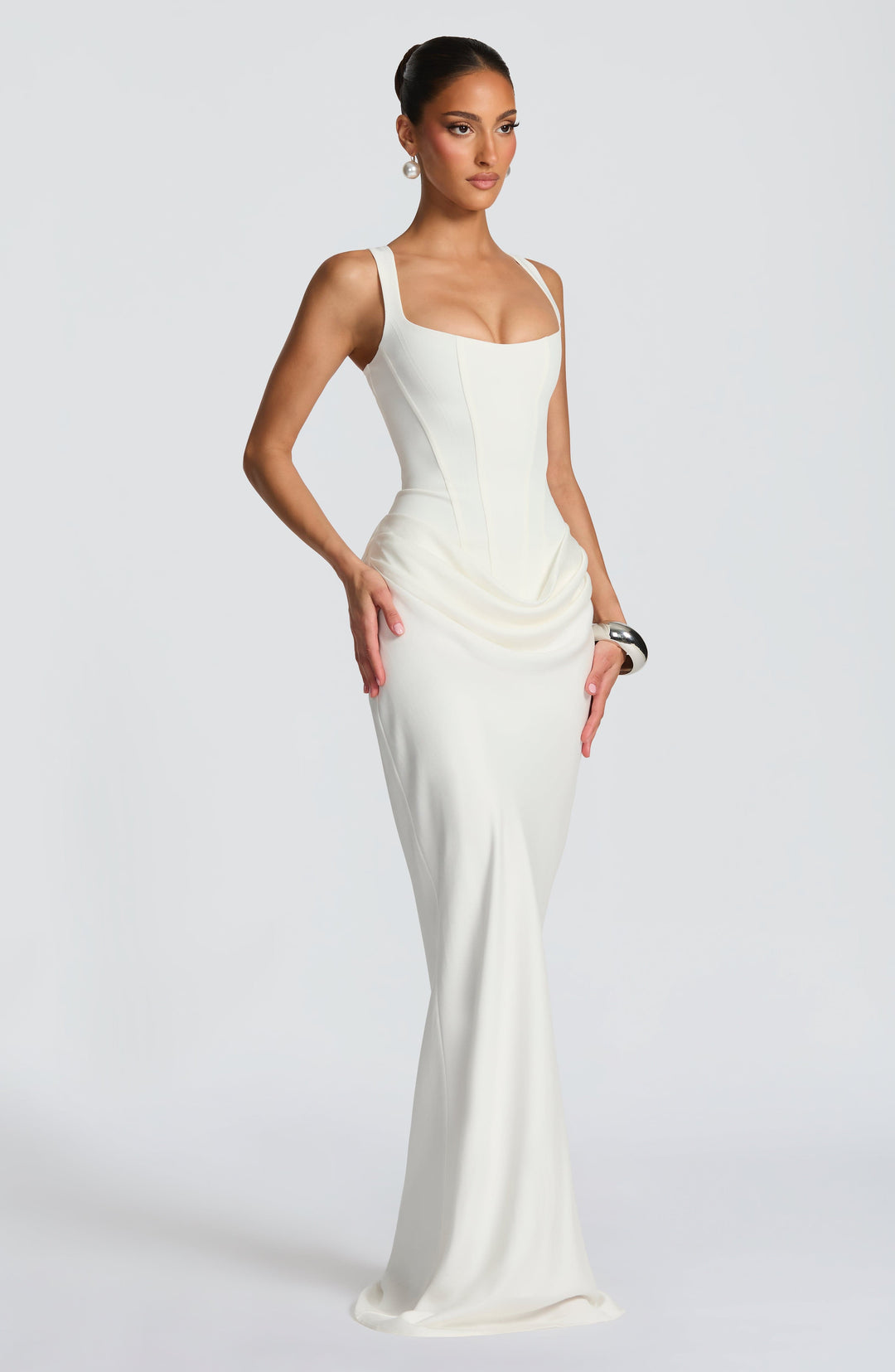 Leonor™ – Abito Maxi Elegante con Scollo Quadrato