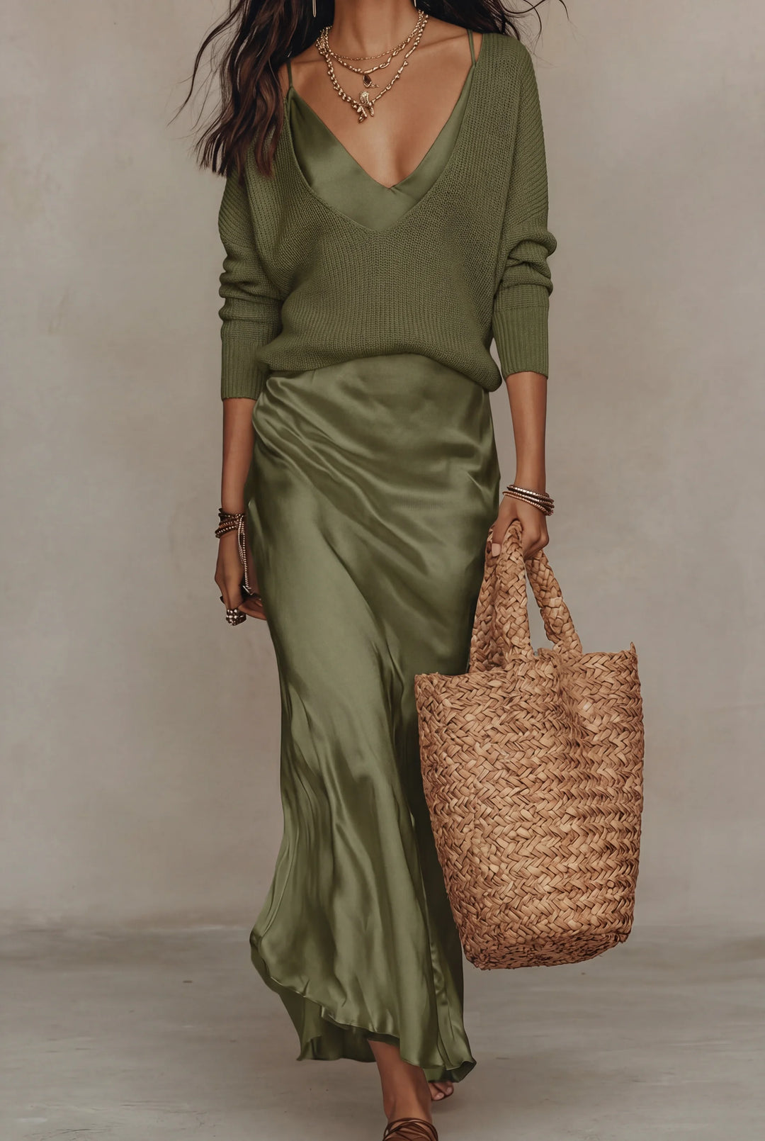 Elena - Abito Midi Satinato con Maglione Incluso